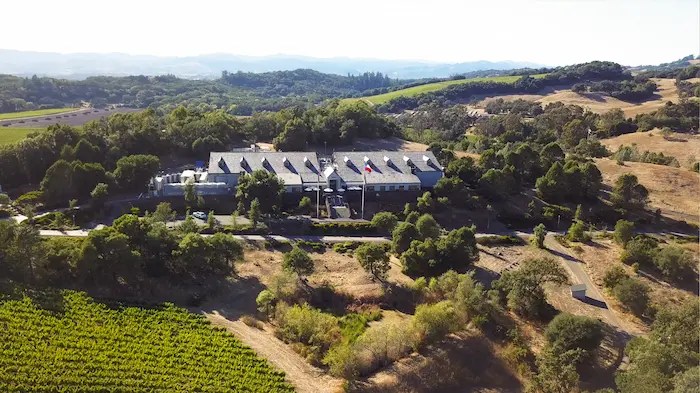 visit sonoma estate triptych 1